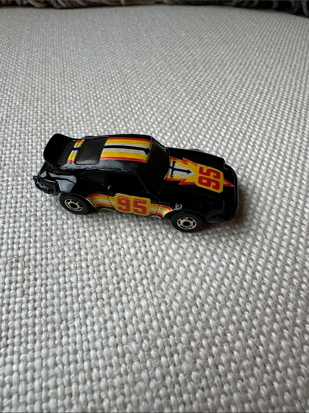 1974 Hot Wheels - Porsche P 911 w/ Gold Wheels - Vintage Diecast